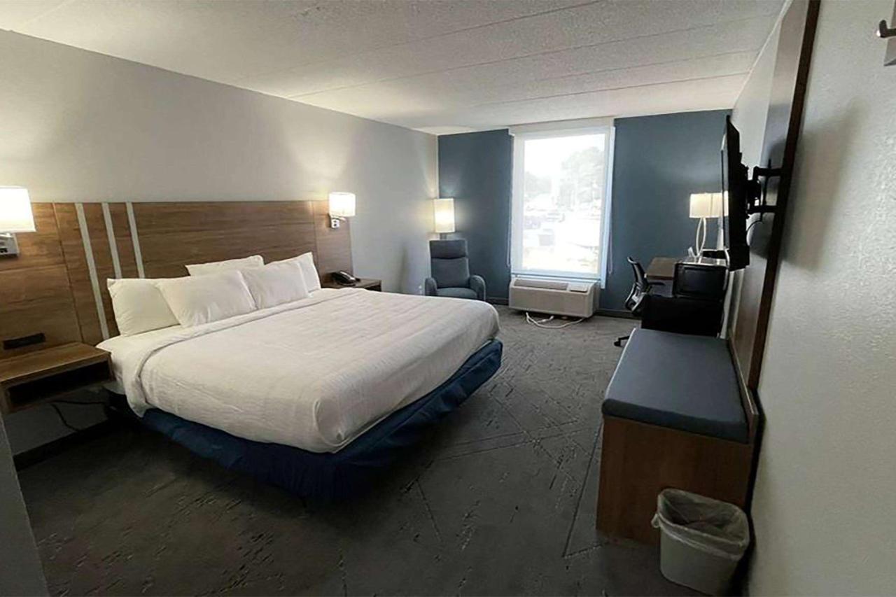 Days Inn & Suites By Wyndham Springfield Oh Buitenkant foto